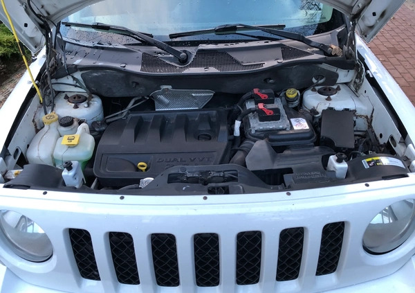 Jeep Patriot cena 44900 przebieg: 184000, rok produkcji 2014 z Lublin małe 379